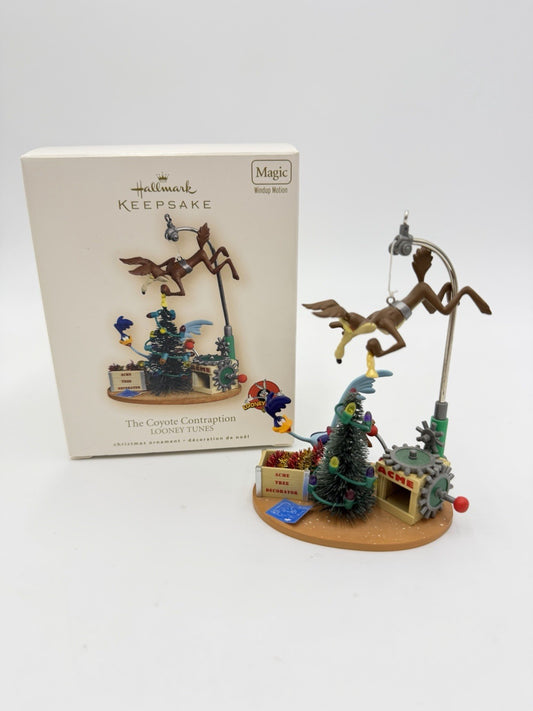 Hallmark Keepsake Looney Tunes The Coyote Contraption Christmas Ornament Magic