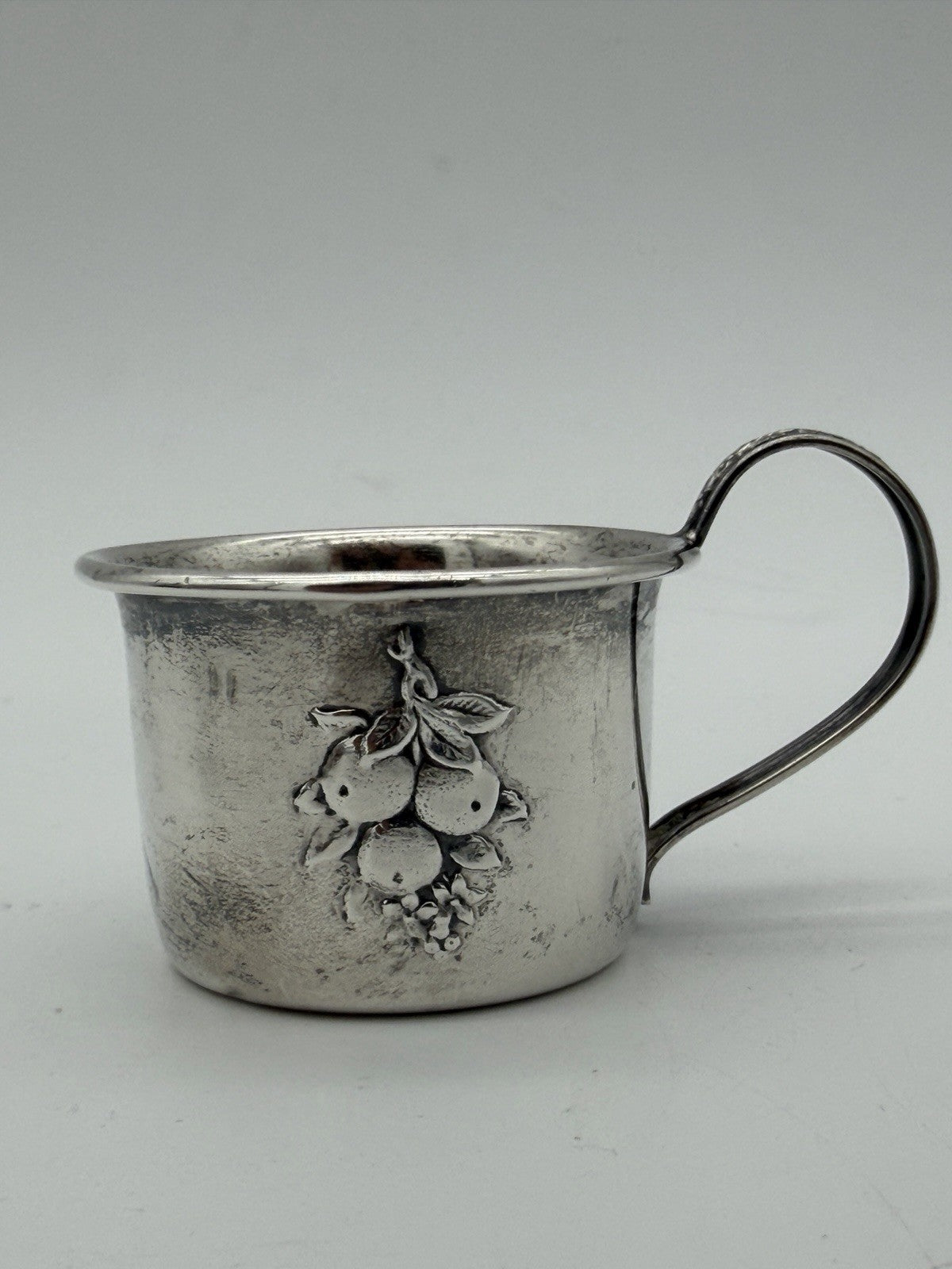 Antique Sterling Silver Webster Baby Cup Repousse Fruit Pattern 16.44 No Mono