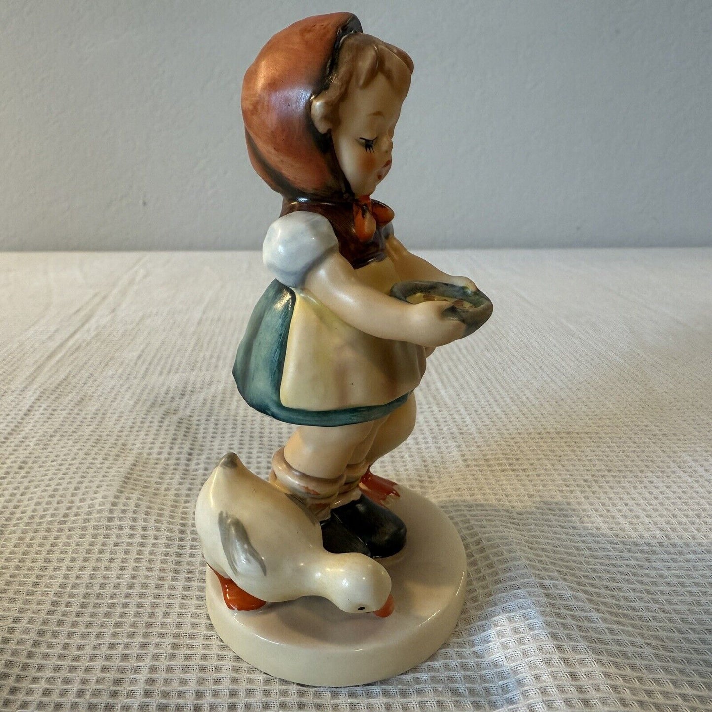 Goebel Hummel Figurine # 197 2/0 Be Patient Girl with Geese 1984 Vintage H.B.