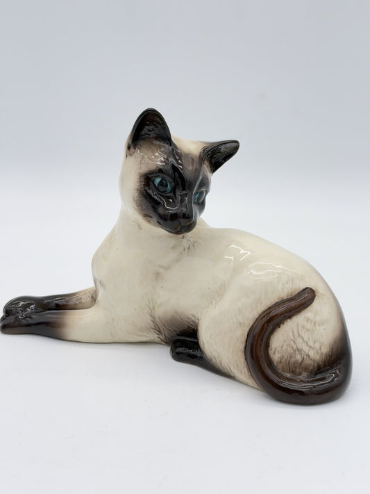 Beswick England Siamese Porcelain Cat Painted Figurine #1559 Vintage 7”