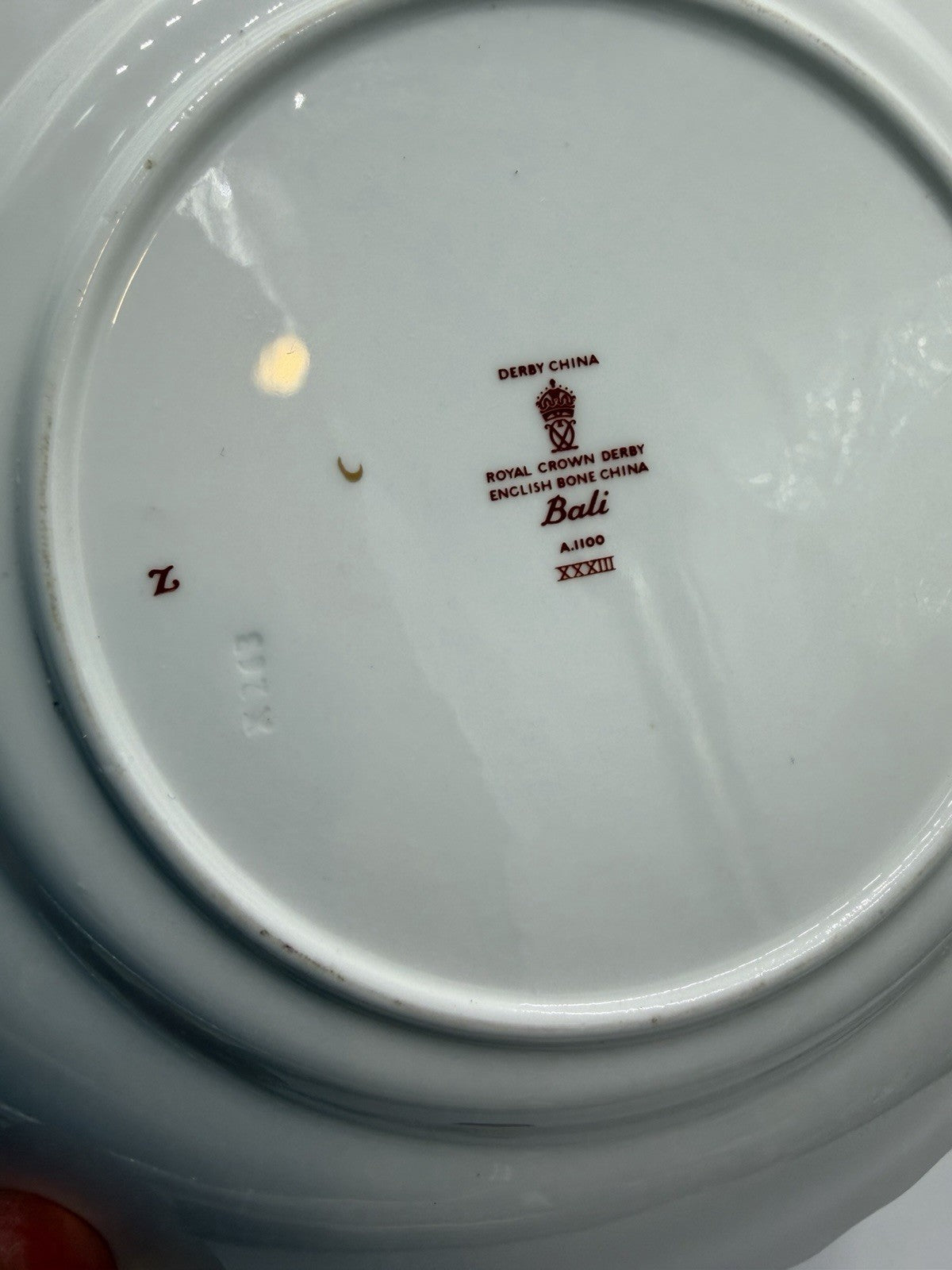 Royal Crown Derby English Porcelain BALI A.1100 XXXIII Vegetable Bowl & 2 Plates