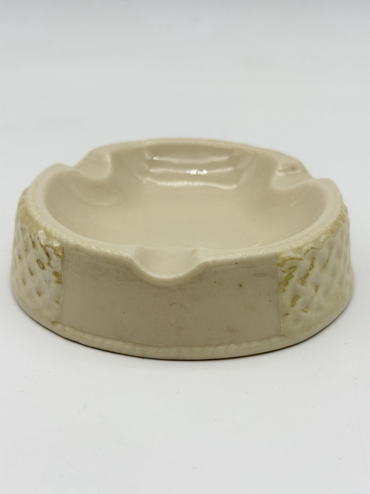Antique Belleek Ireland 4”Ashtray Basketweave 3rd Black trademark 1926 Porcelain