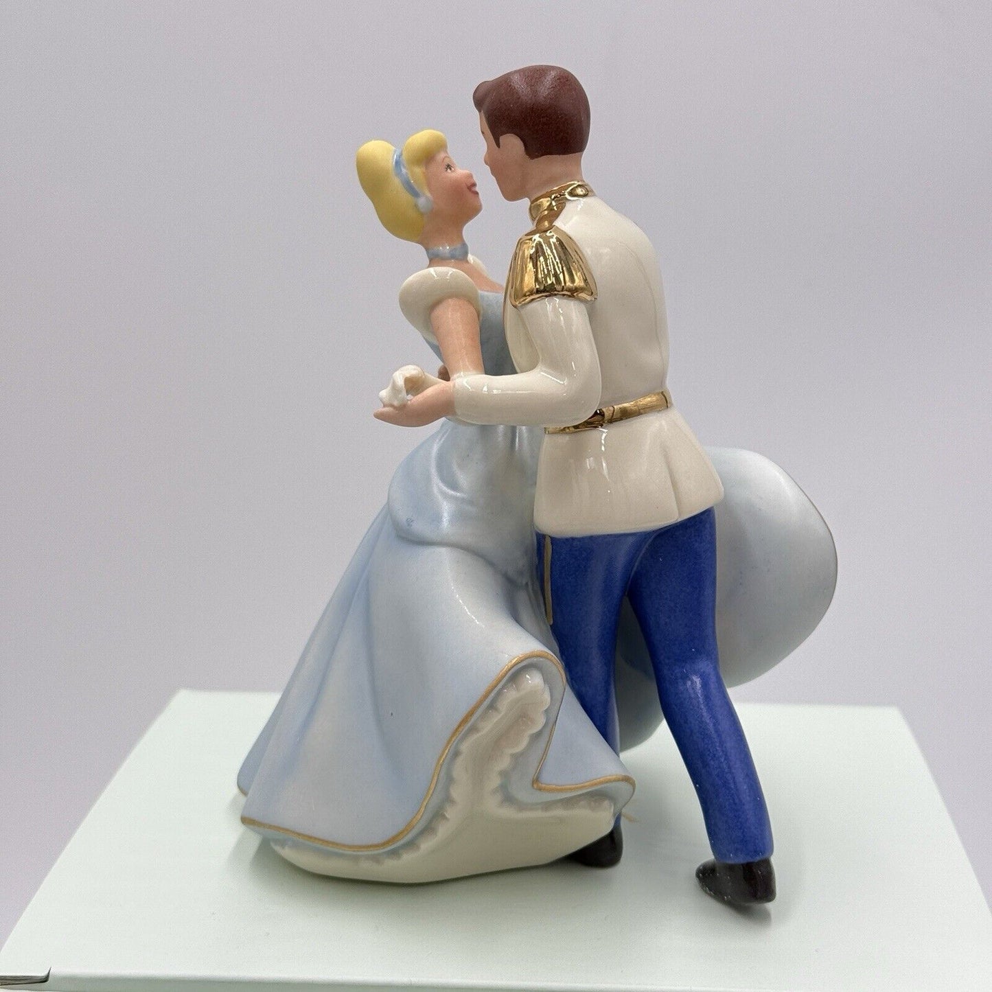 LENOX DisneyShowcase Porcelain Cinderella & Prince Charming Figurine Dancing NEW