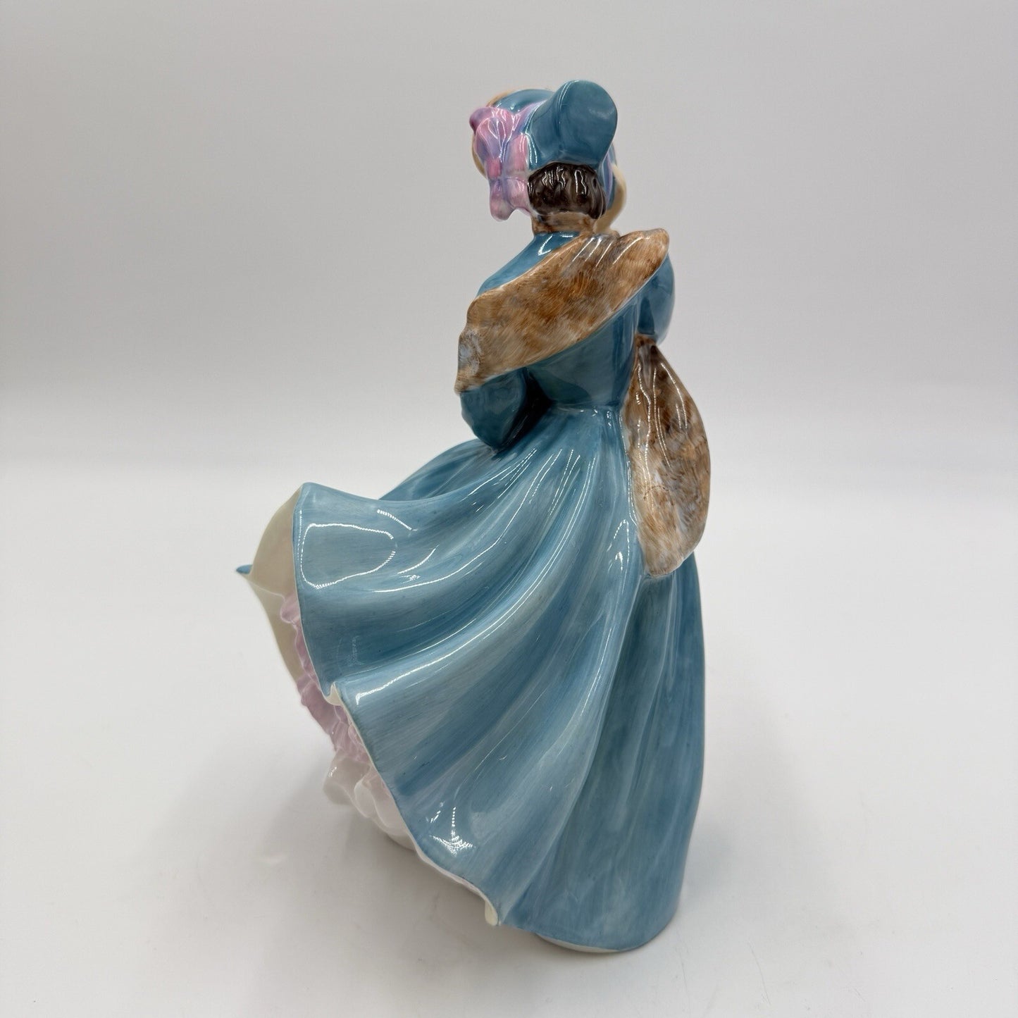 Royal Doulton Delphine HN2136 Figurine England Classic porcelain 7in Rare