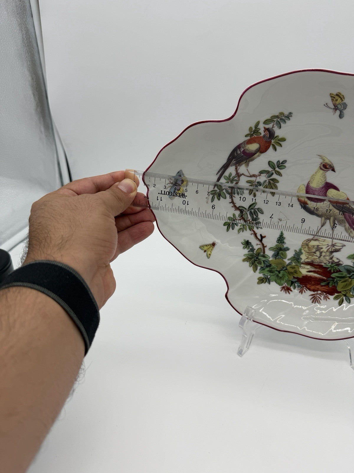 Mottahedeh Williamsburg Porcelain Chelsea Birds  Leaf Bowl Portugal Large Vtg