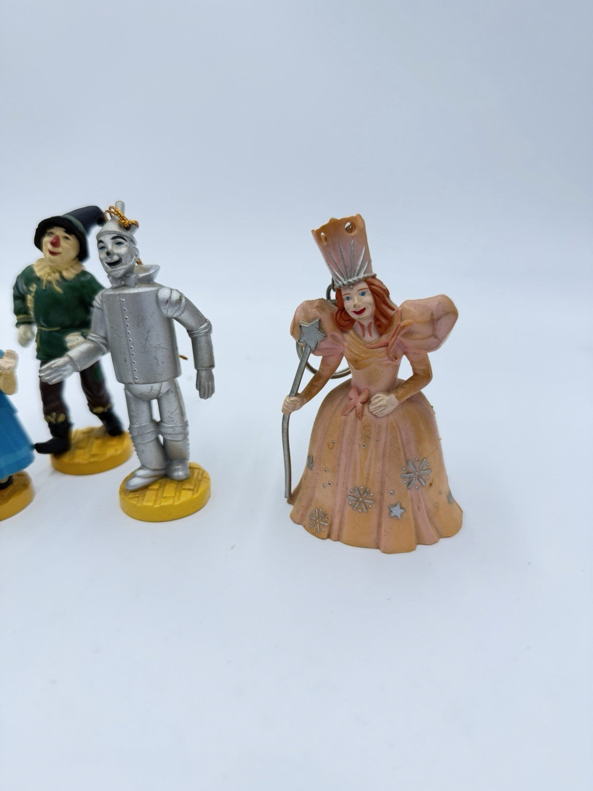 Vintage WIZARD of OZ SET of 9 figures 1939 Loew's Ren/1966 MGM/1987 88 Turner