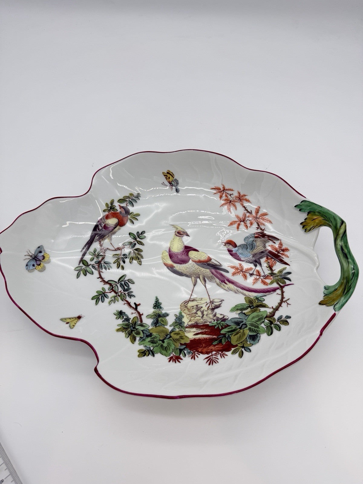 Mottahedeh Williamsburg Porcelain Chelsea Birds  Leaf Bowl Portugal Large Vtg