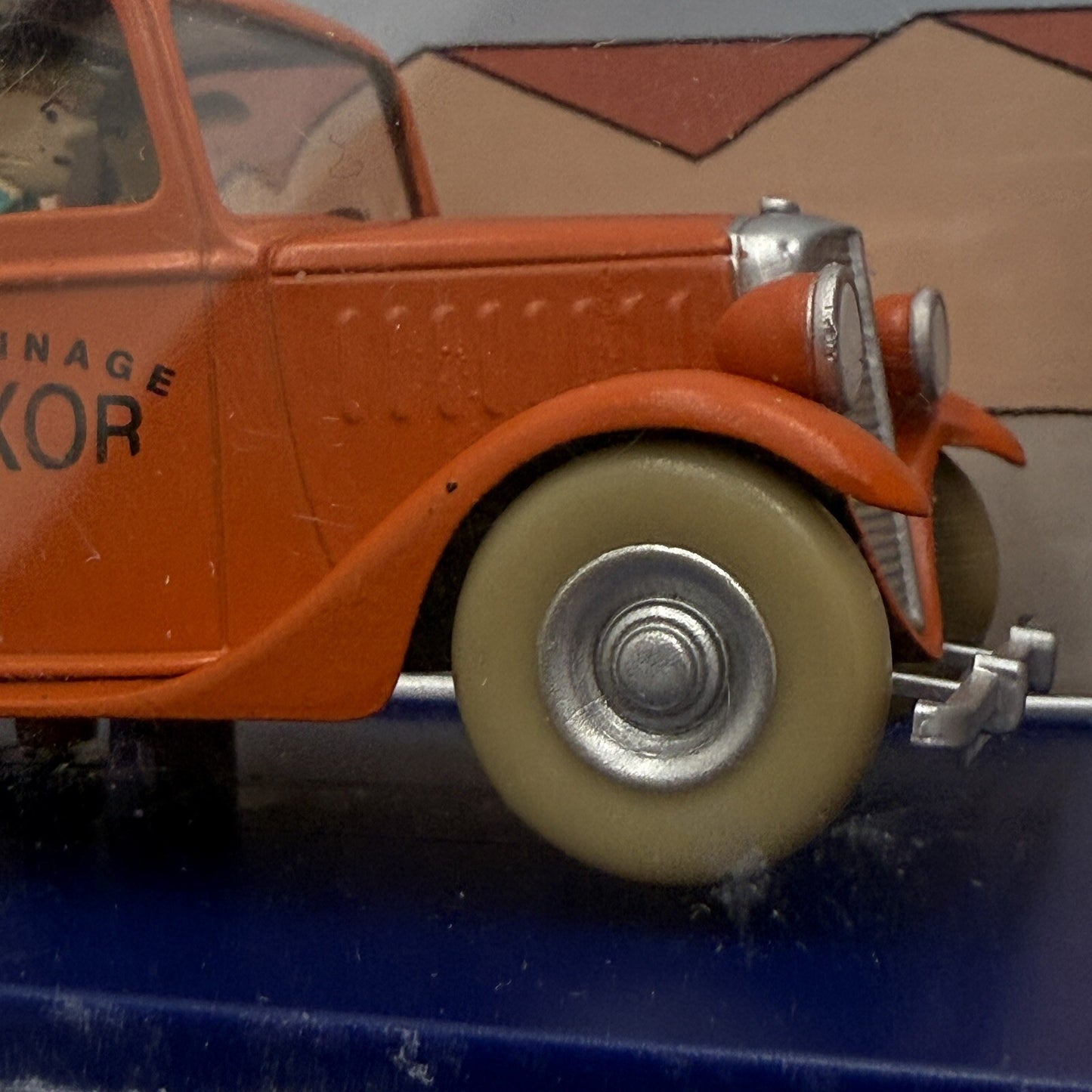 HERGE-MOULINSART Tintin 1/43 Ford Depannage Luxor Tord Tow Truck Diecast