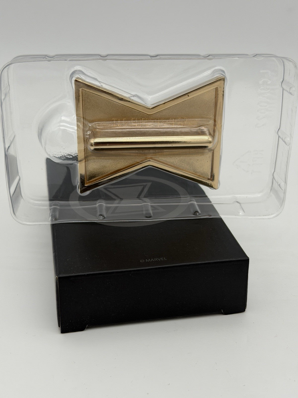 Marvel Avengers Earth Mightiest Collectors Edition Black Widow Belt Buckle Gold