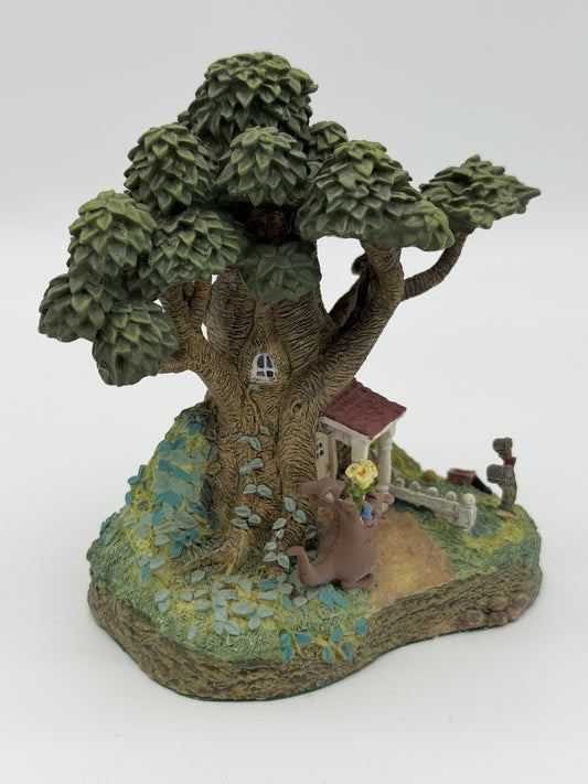 Danbury Mint At Home In Hundred Acre Wood  Kanga & Roo's House Disney Figurine