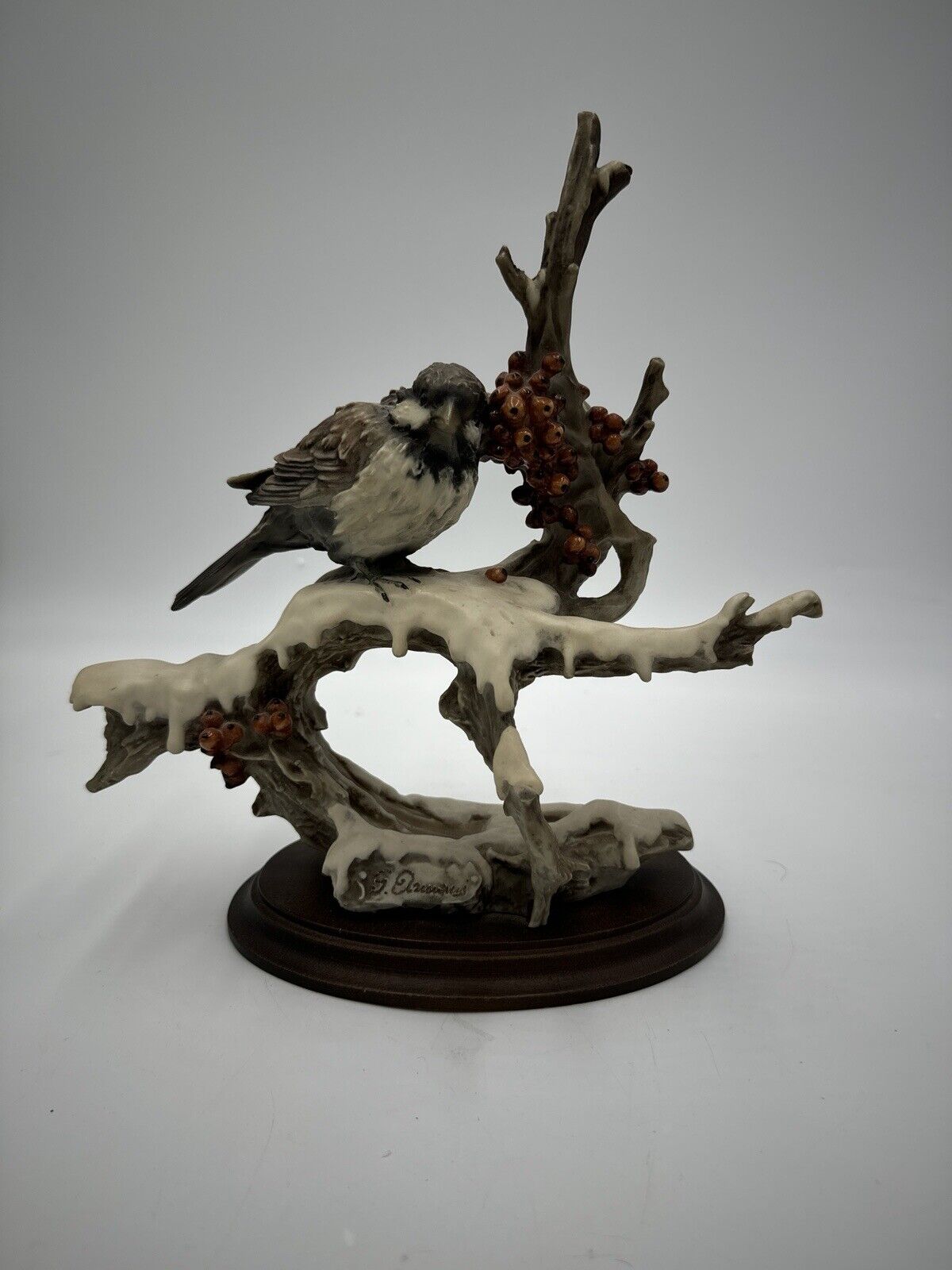 Giuseppe Armani SPARROW IN THE SNOW Bird Figurine w/ Attached Base signed Italy