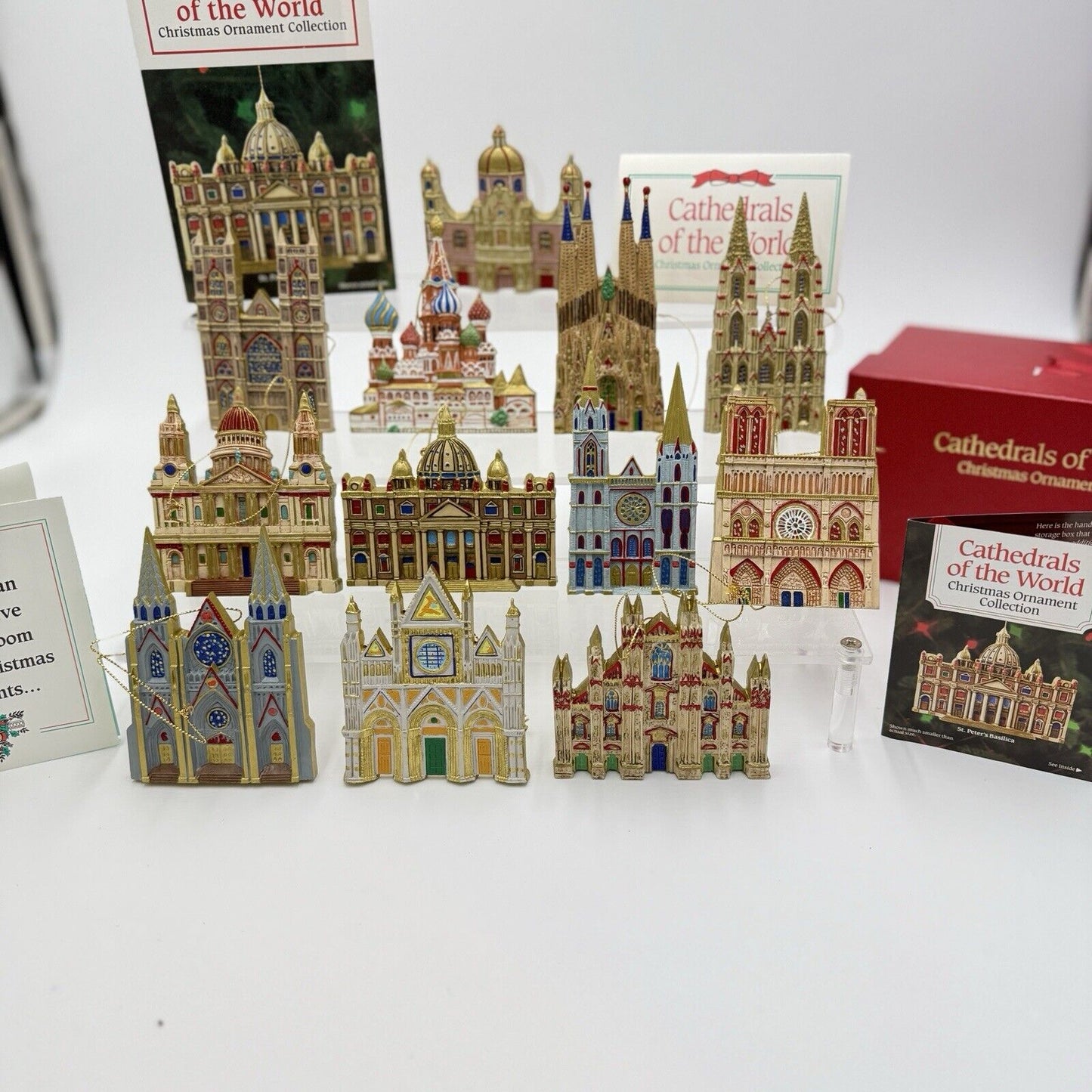 The Danbury Mint CATHEDRALS OF THE WORLD CHRISTMAS ORNAMENTS 12 Original Box COA