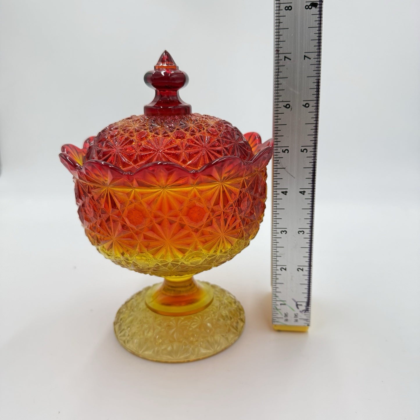Vintage L.G Wright Daisy & Button Amberina  compote candy dish 7.5” Art Glass