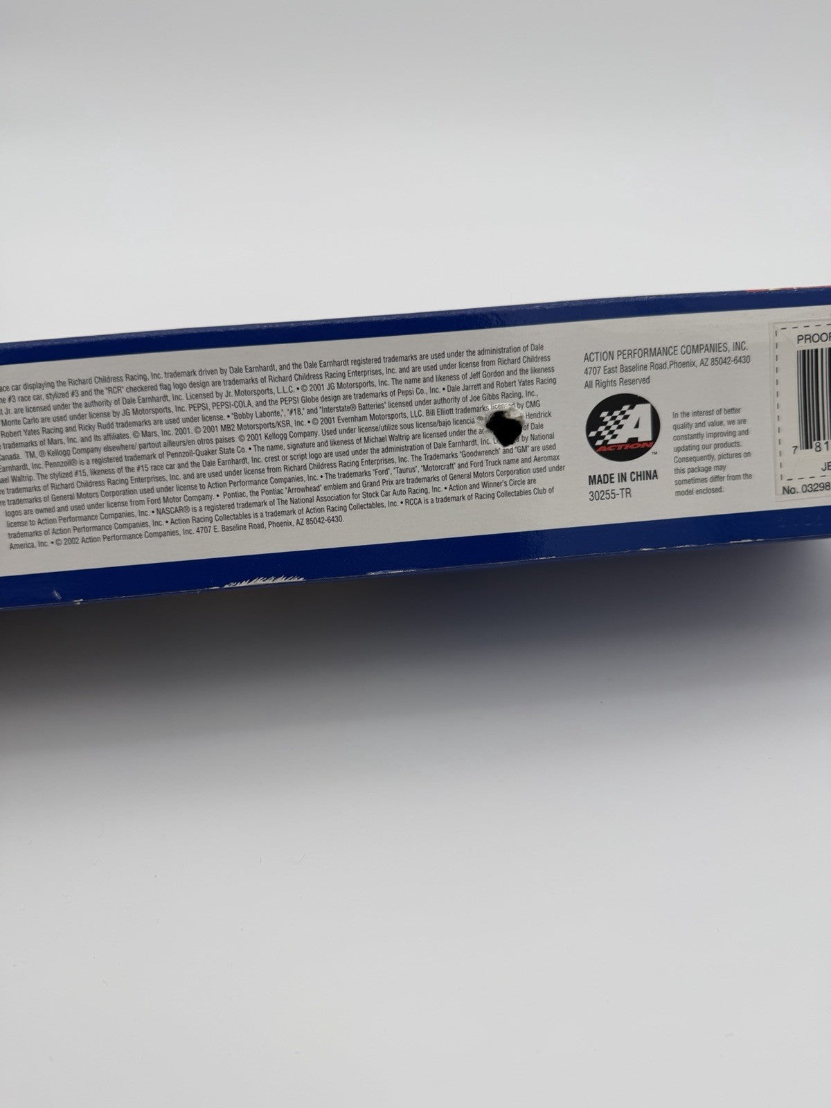 Winners Circle NASCAR Scale 1/64 Monte Carlo 400 Rematch Looney Tunes Truck Meta