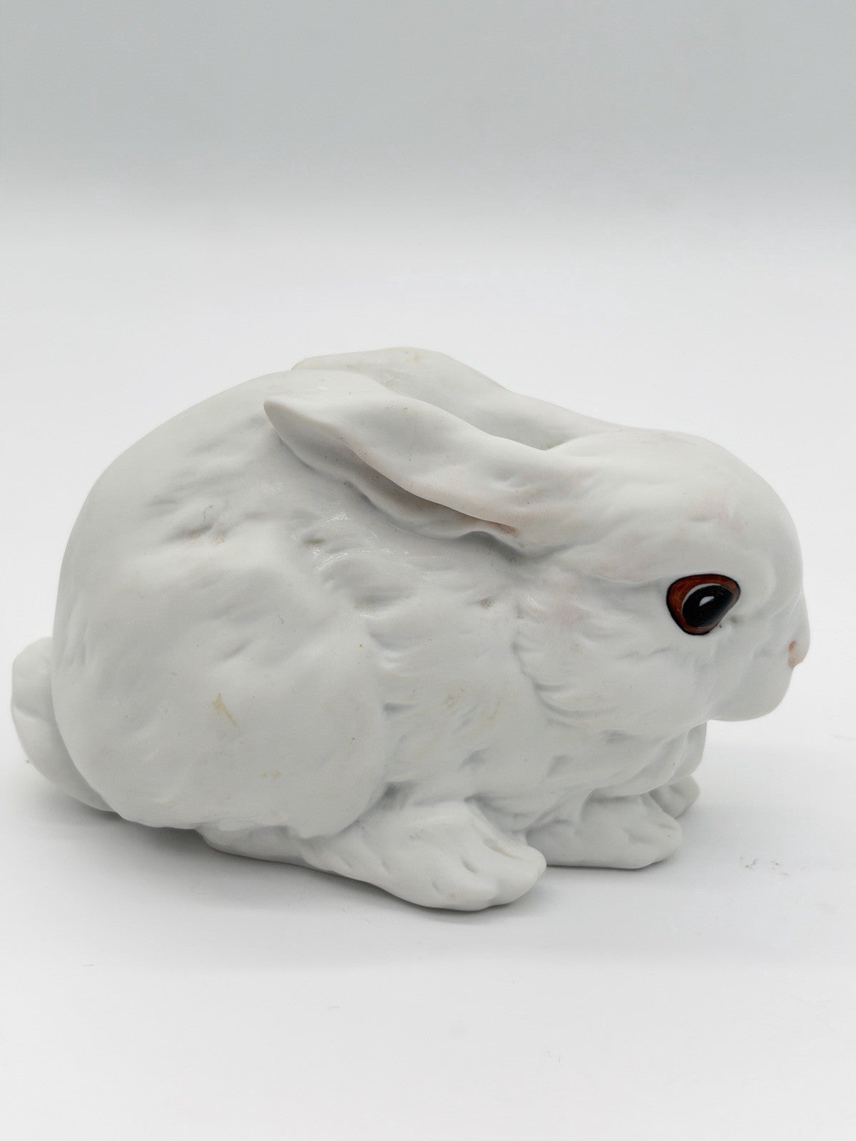 AK Kaiser Porcelain Lying White Rabbit Hare #518 Figurine West Germany Painted