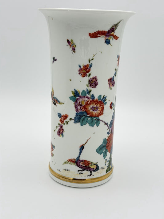 Lenox Porcelain USA SMITHSONIAN COLLECTION Saxony Vase Floral 11”H Vintage