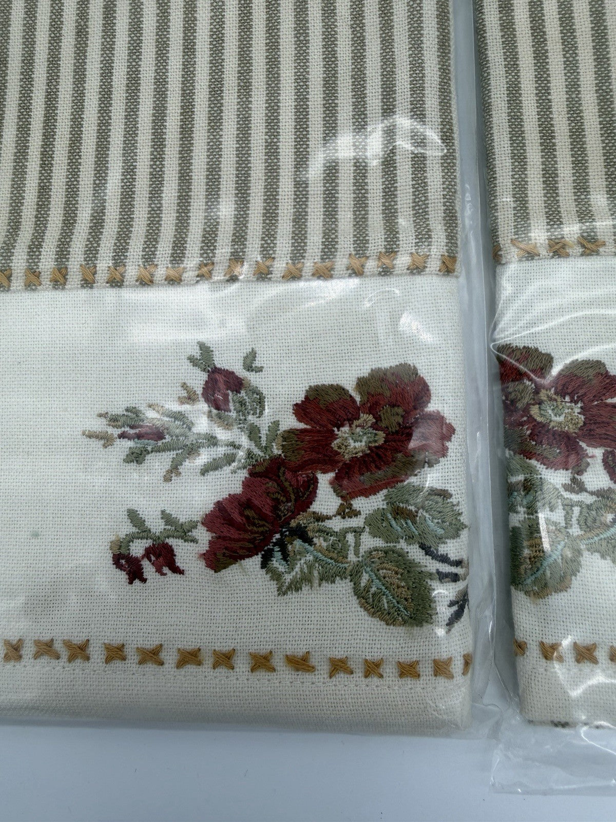 Pottery barn stripe embroidered floral kitchen towel Cotton Beige Flowers Set 2