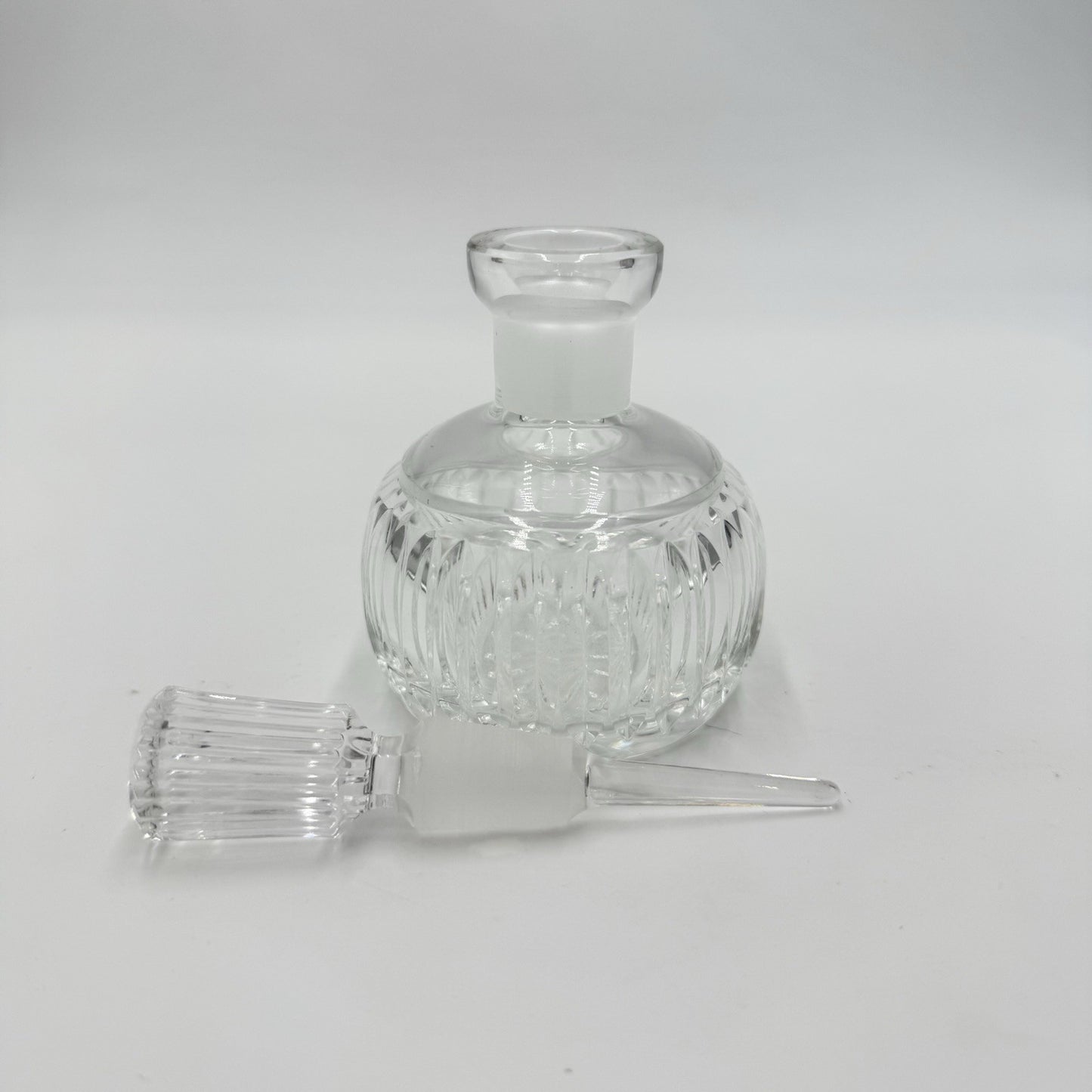 WATERFORD CRYSTAL Vanity Round Perfume Bottle & Stopper 4 5/8 in Irish Cut