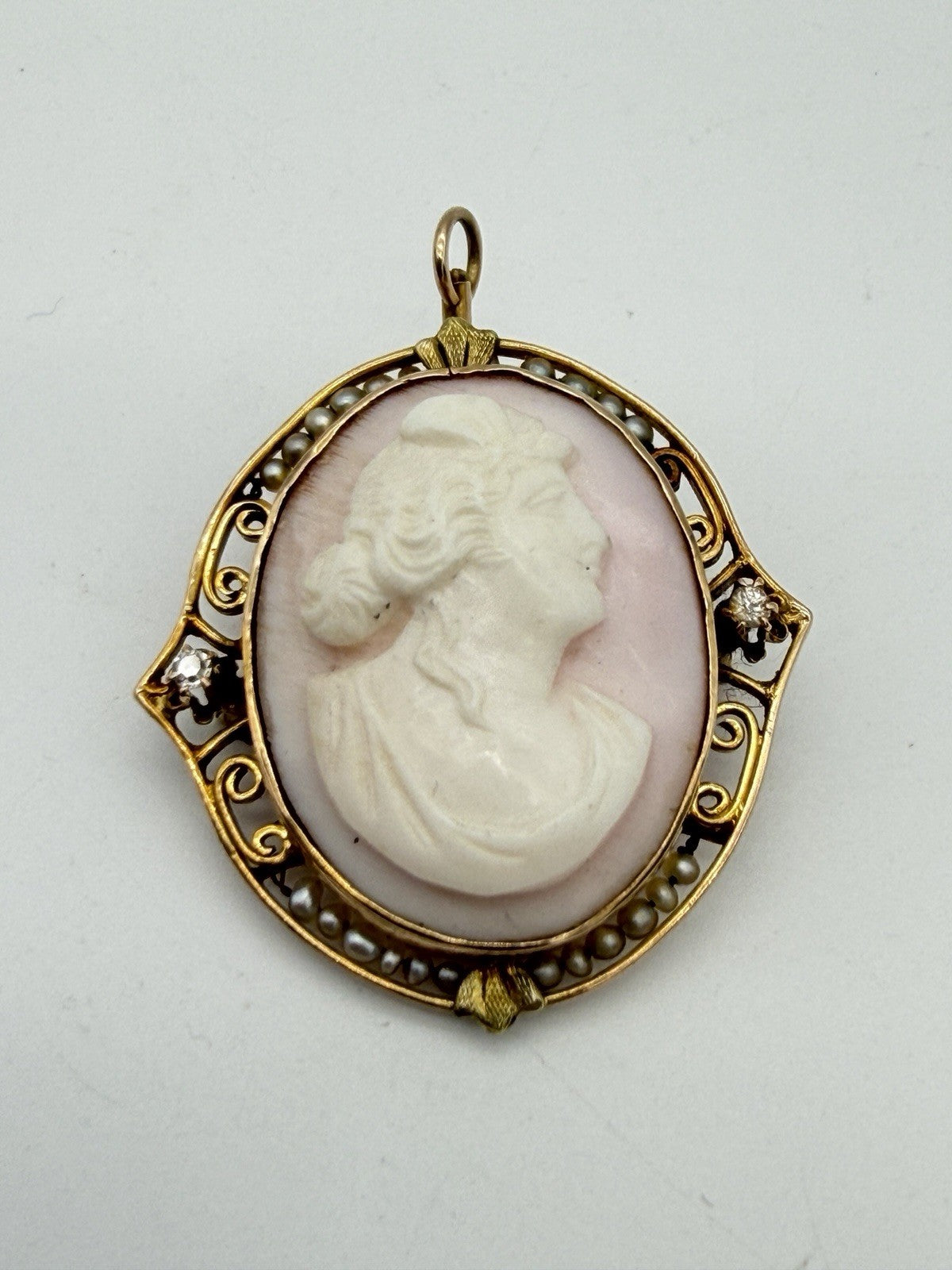 Vintage 10K Yellow Gold Large Shell Cameo Brooch Pin Pendant
