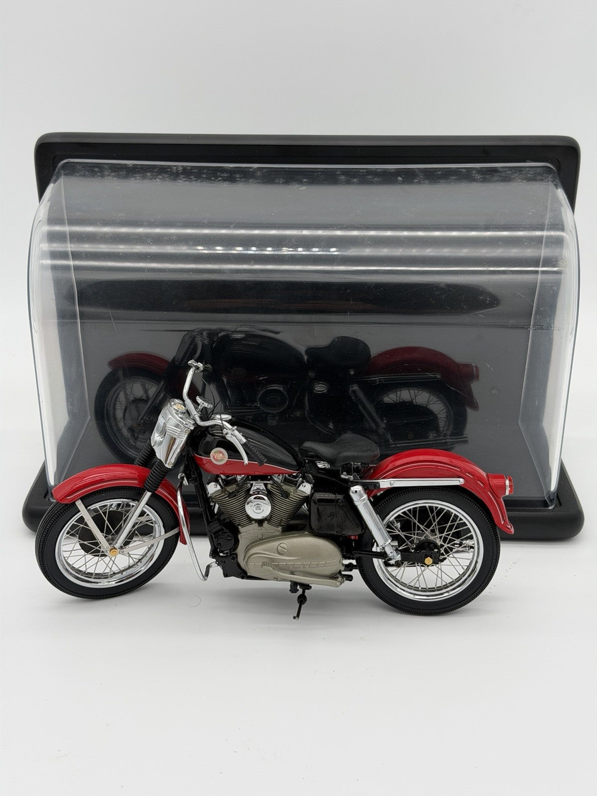 Franklin Mint 1957 Harley Davidson XL Sportster 1:10 Scale Diecast Motorcycle