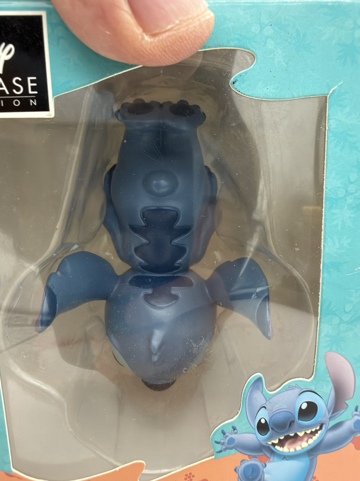 Disney Showcase STITCH Laying Down (6002189) Lilo & Stitch Resin Figurine
