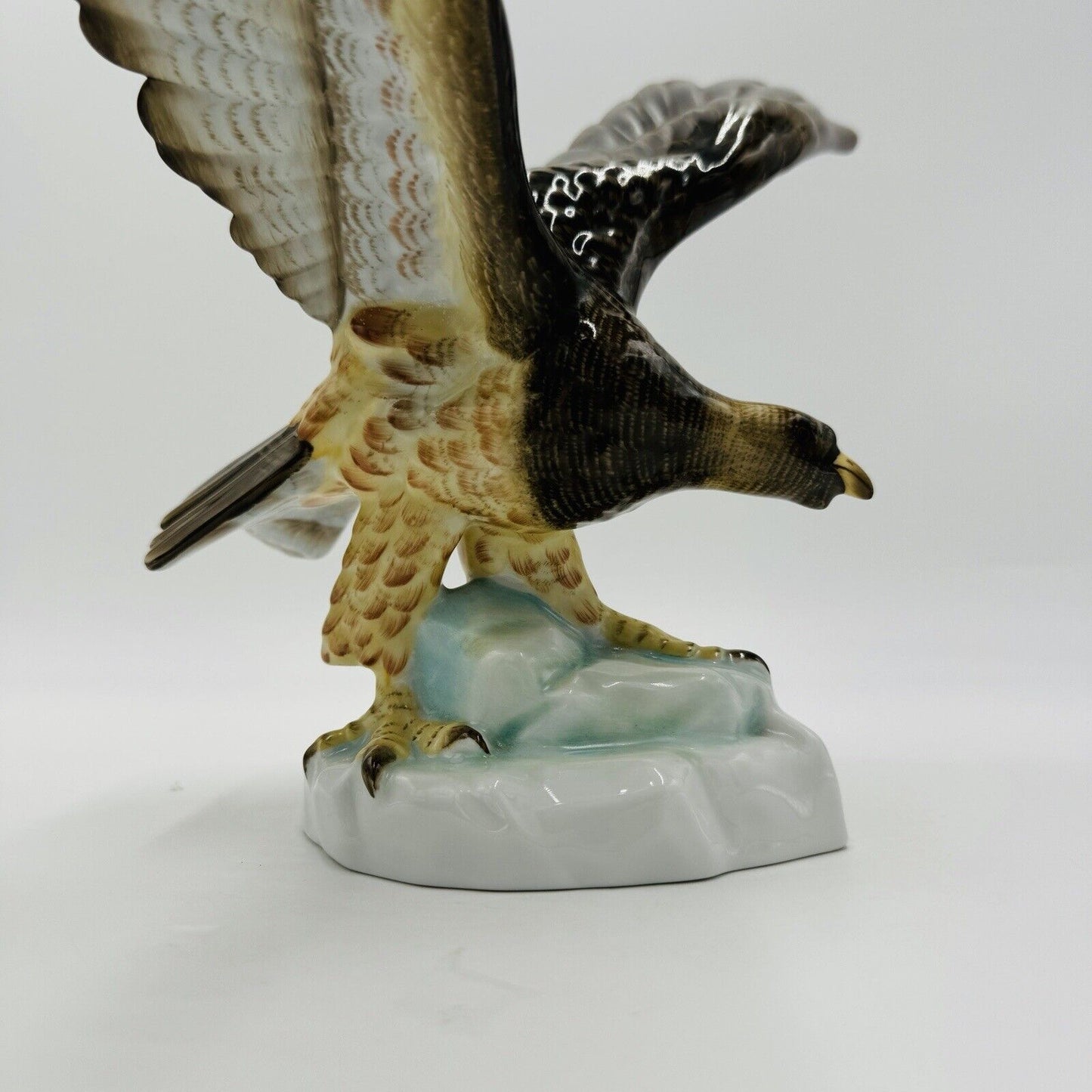 Herend Hungary Porcelain Turul Eagle on Rock Wings Spread Out Figurine 5057