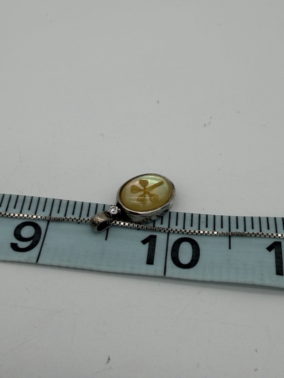 sterling silver four leaf clover pendant necklace Vintage Irish Oval 18”
