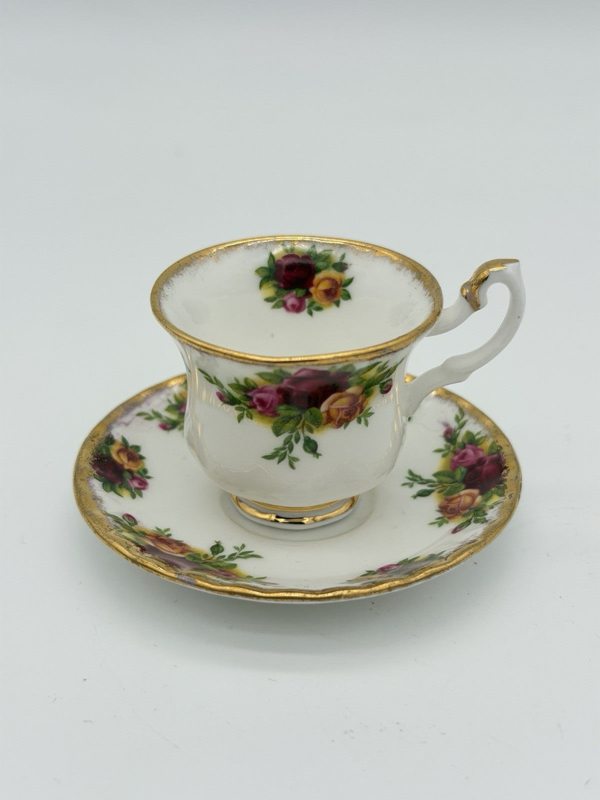 Vtg Royal Albert England Old Country Roses  Miniature Teacup & Saucer 2”H