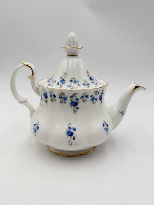 Royal Albert England Floral Memory Lane Bone China Teapot 6 Cup Vintage W/Lid