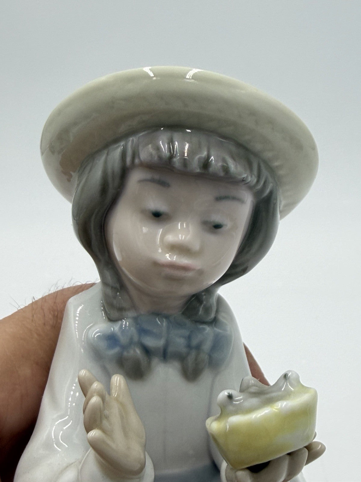 Nao by Lladro Spain Porcelain Girl W/ Birds Nest Porcelain Figurine