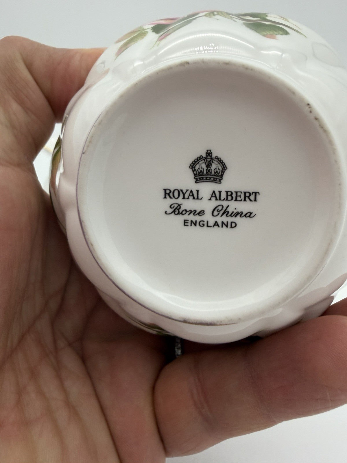 Royal Albert England Porcelain English Beauty Floral Rose Creamer & Sugar Bowl