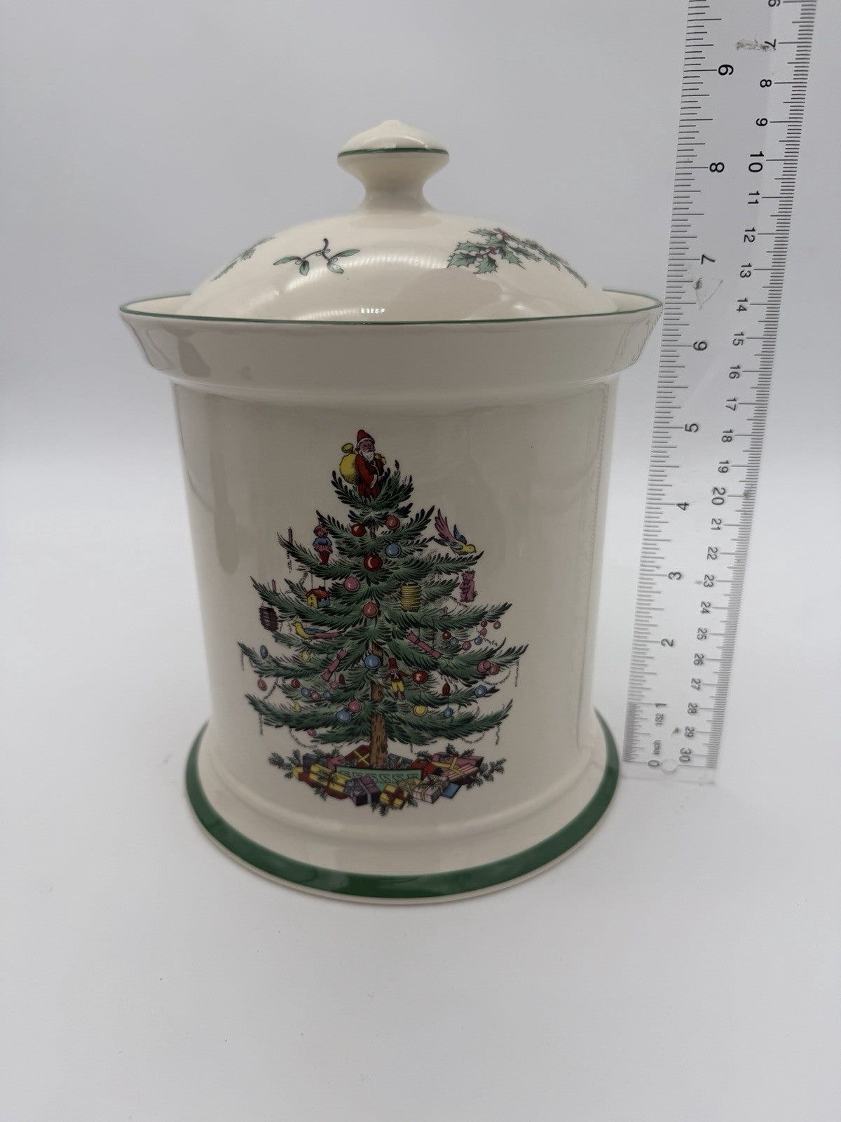 Spode Christmas Tree Canister Cookie Jar W/Rubber Seal On Lid 9”H Vtg England