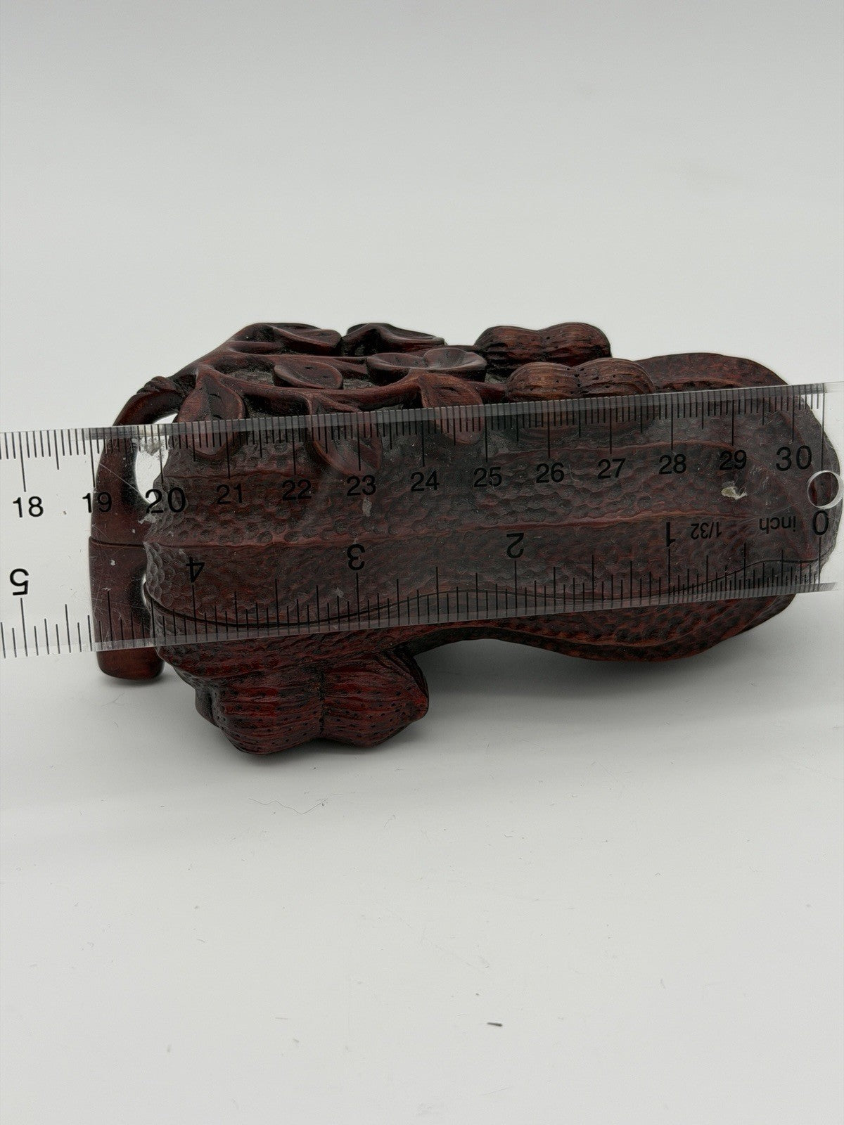 Antique Karaki Karinga Wood Carved Folk Art Peanut Shape Lidded Box Japan