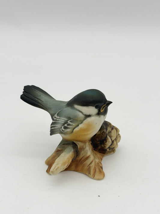 Rare Tay Porcelain Italy Royal Cornwall Bird Miniature Figurine Painted Vtg 2”