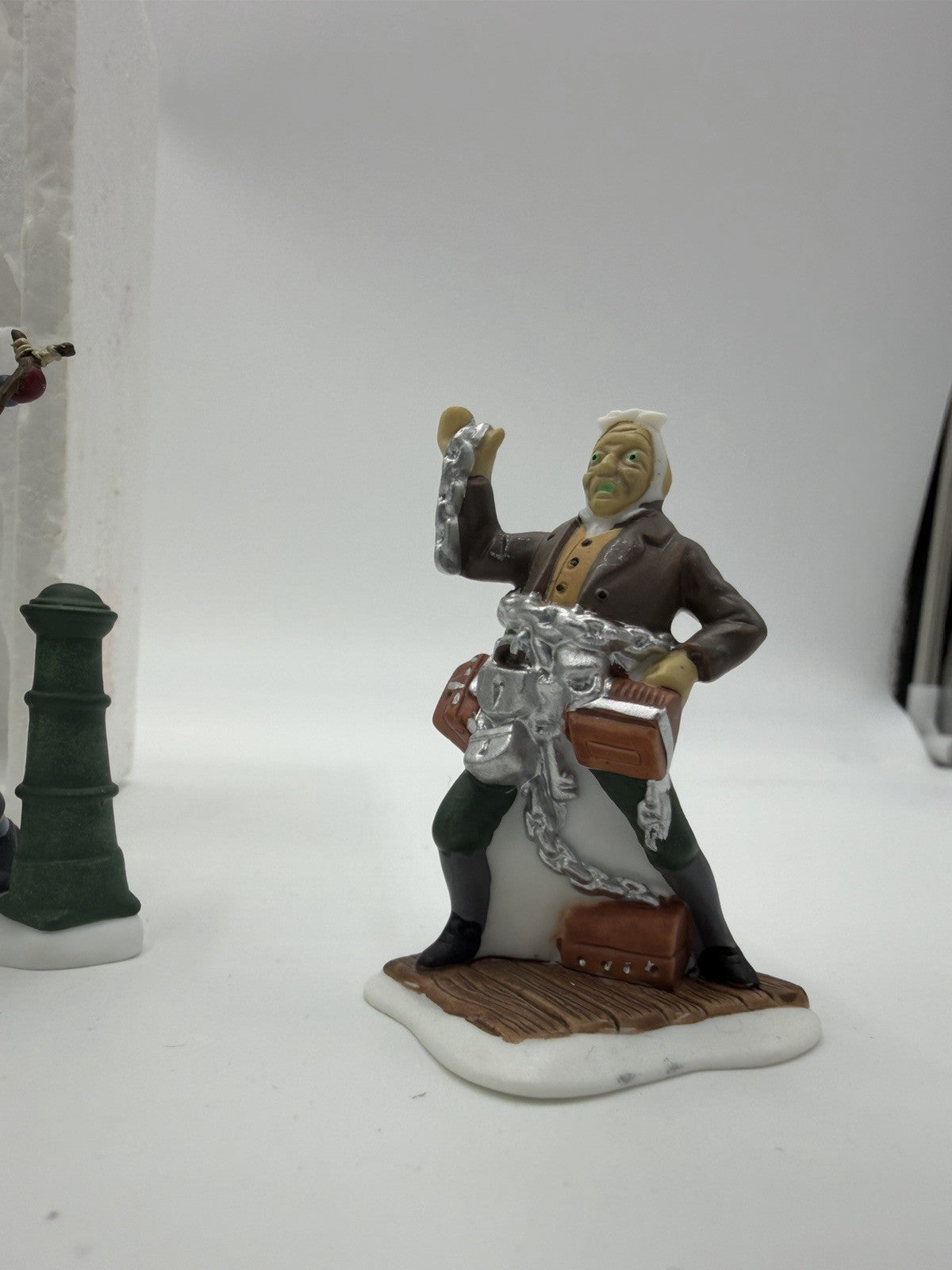 Dept 56 Heritage Village 4 Christmas Carol Spirits Scrooge Bob & Tiny Tim Figure