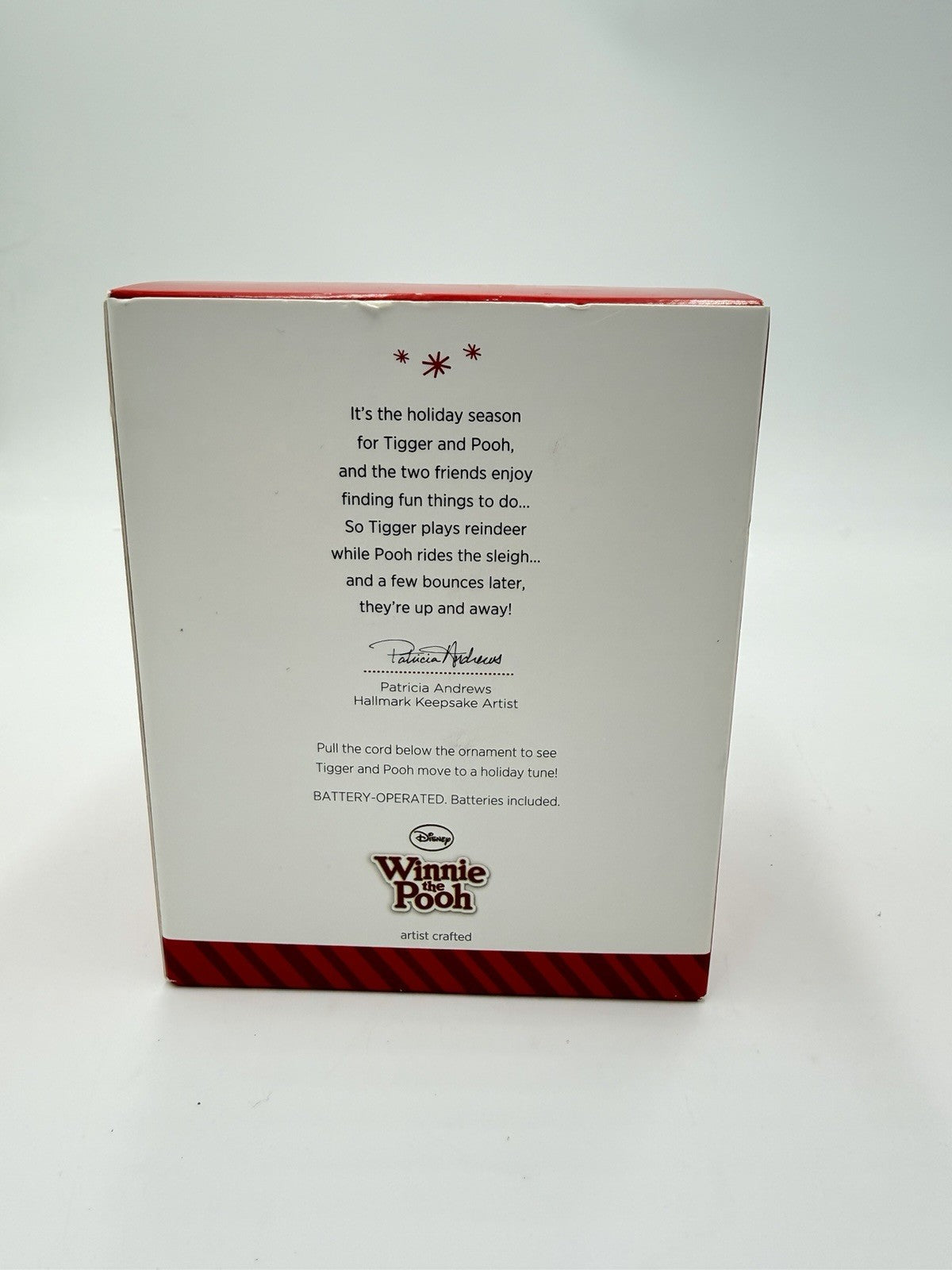 Hallmark Winnie The Pooh Magic BOUNCING ALL THE WAY Christmas Animated Ornament