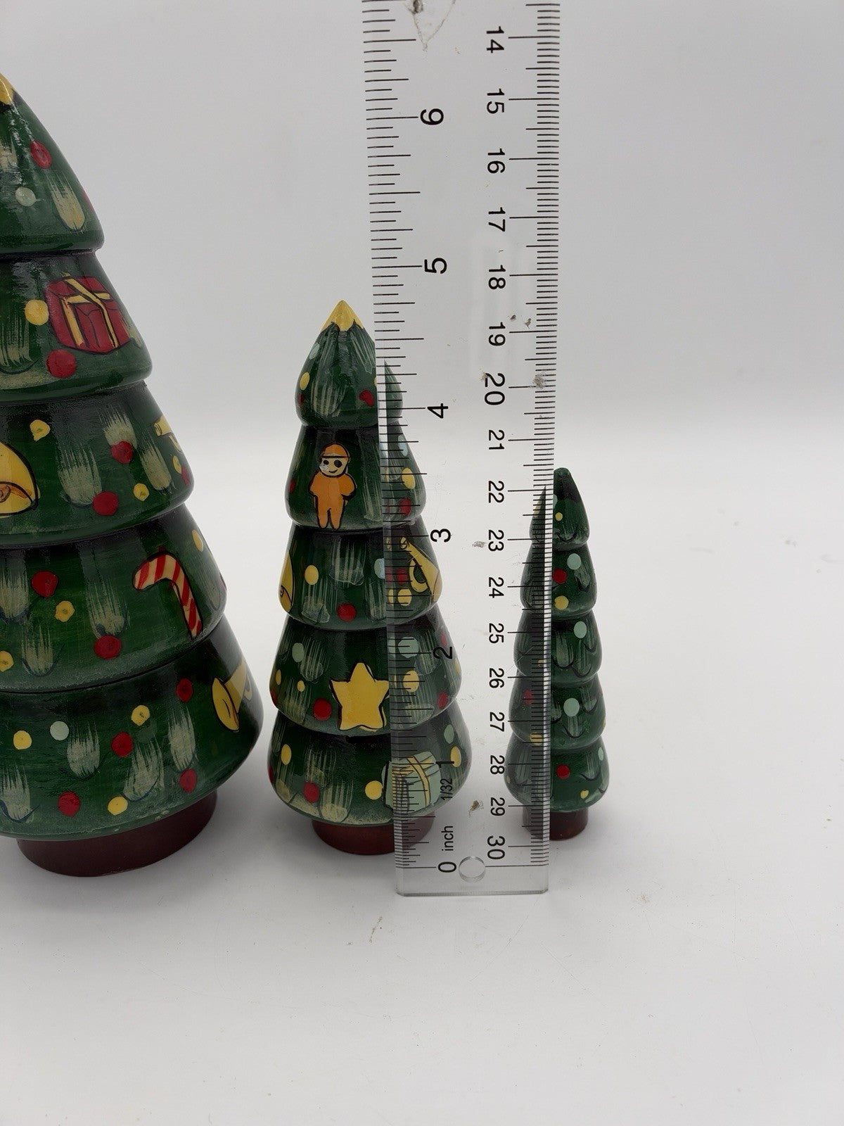 wooden folk art Christmas tree nesting dolls set Vintage hand painted 3 PCs 6”