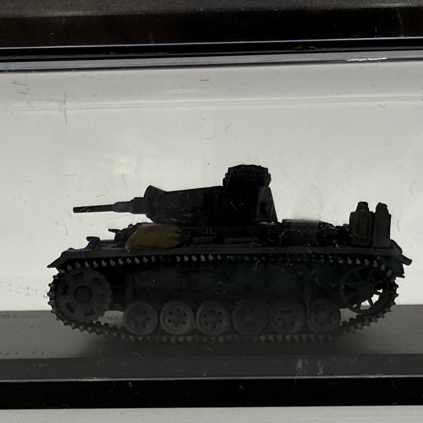 PANZERKAMPFWAGEN III AUSF. G 1941 GERMAN TANK & Tank Panther Ausf.D 411 2 PCs