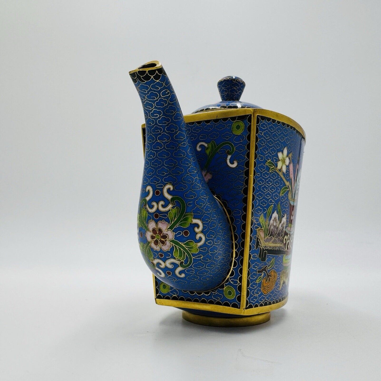 Antique cloisonne enamel teapot 19th C. Qing dynasty Brass Lidded W:7-1/2" H:6"