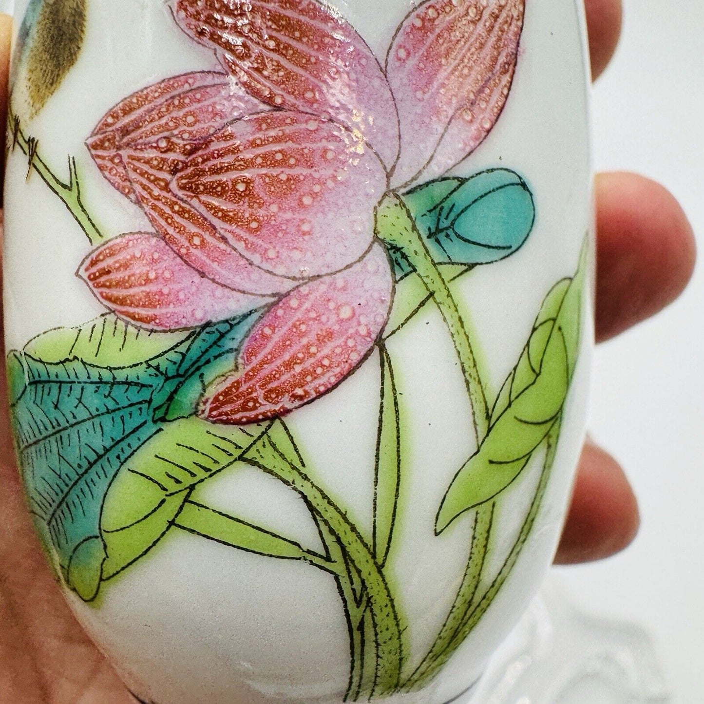 Chinese Famille Rose Porcelain Kingfisher Bird Flower Mini Vases 三隆 乾隆年制 款