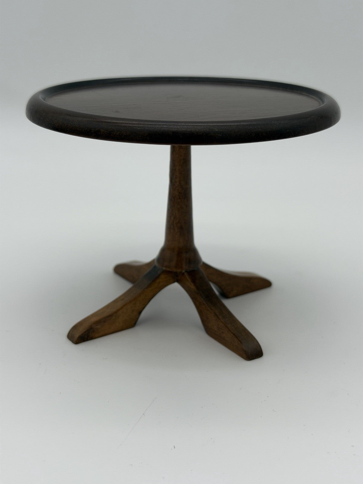 American Girl Pleasant Wood Pedestal Living Parlor Table 2000 Angelina Ballerina