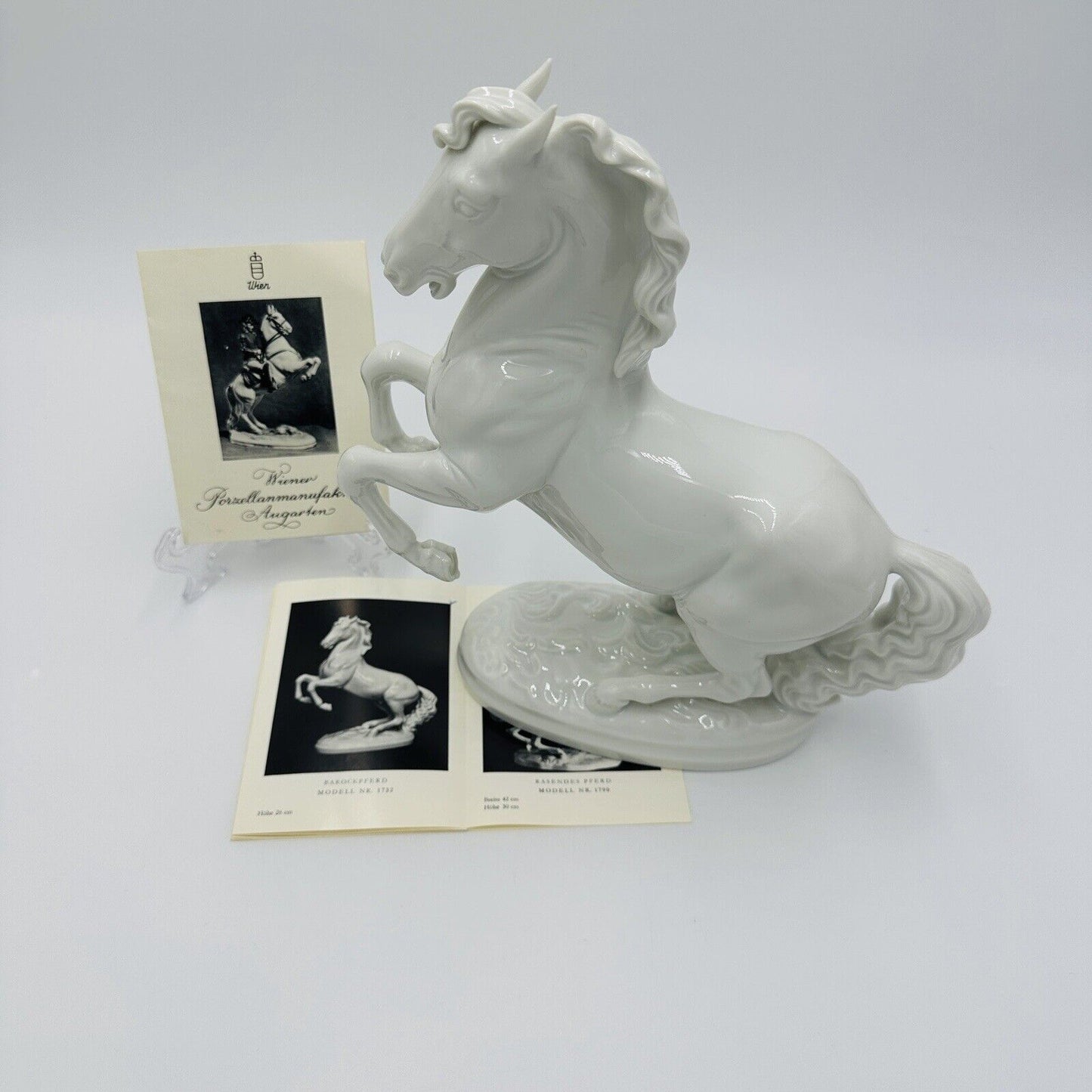 Wien Augarten Horse Porcelain Figurine Vienna Austria 1932 COA Porzellan White