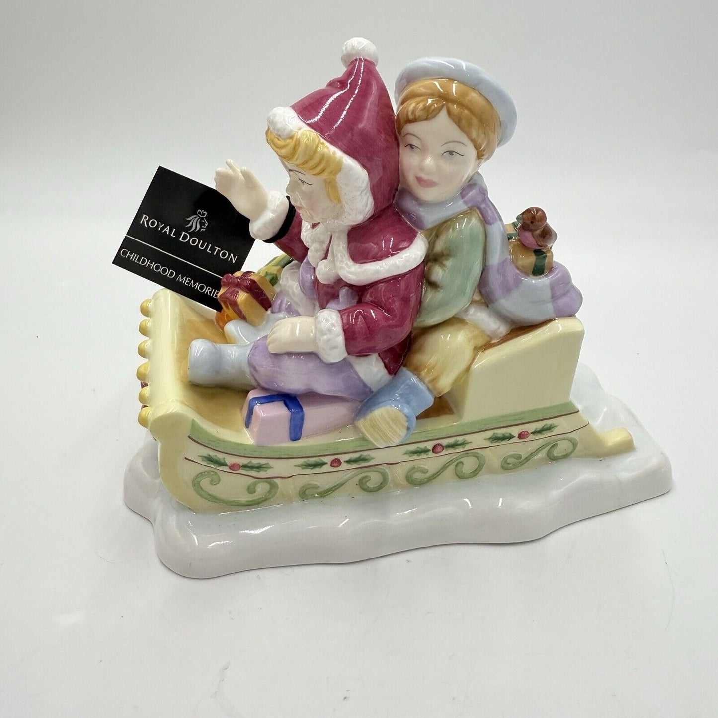 Royal Doulton Childhood Memories Figurine Winter Fun Porcelain England 2005 CH1