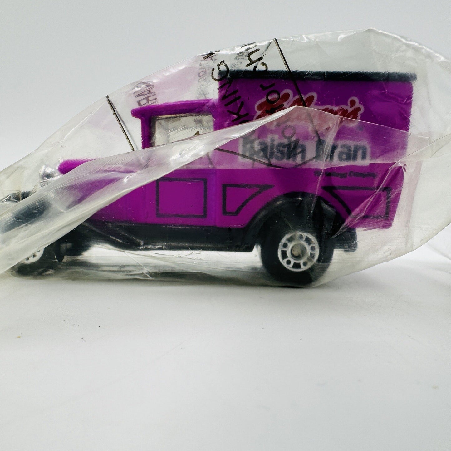 Kelloggs Matchbox trucks Metal Diecast Model Ford 1989 Vintage Toys