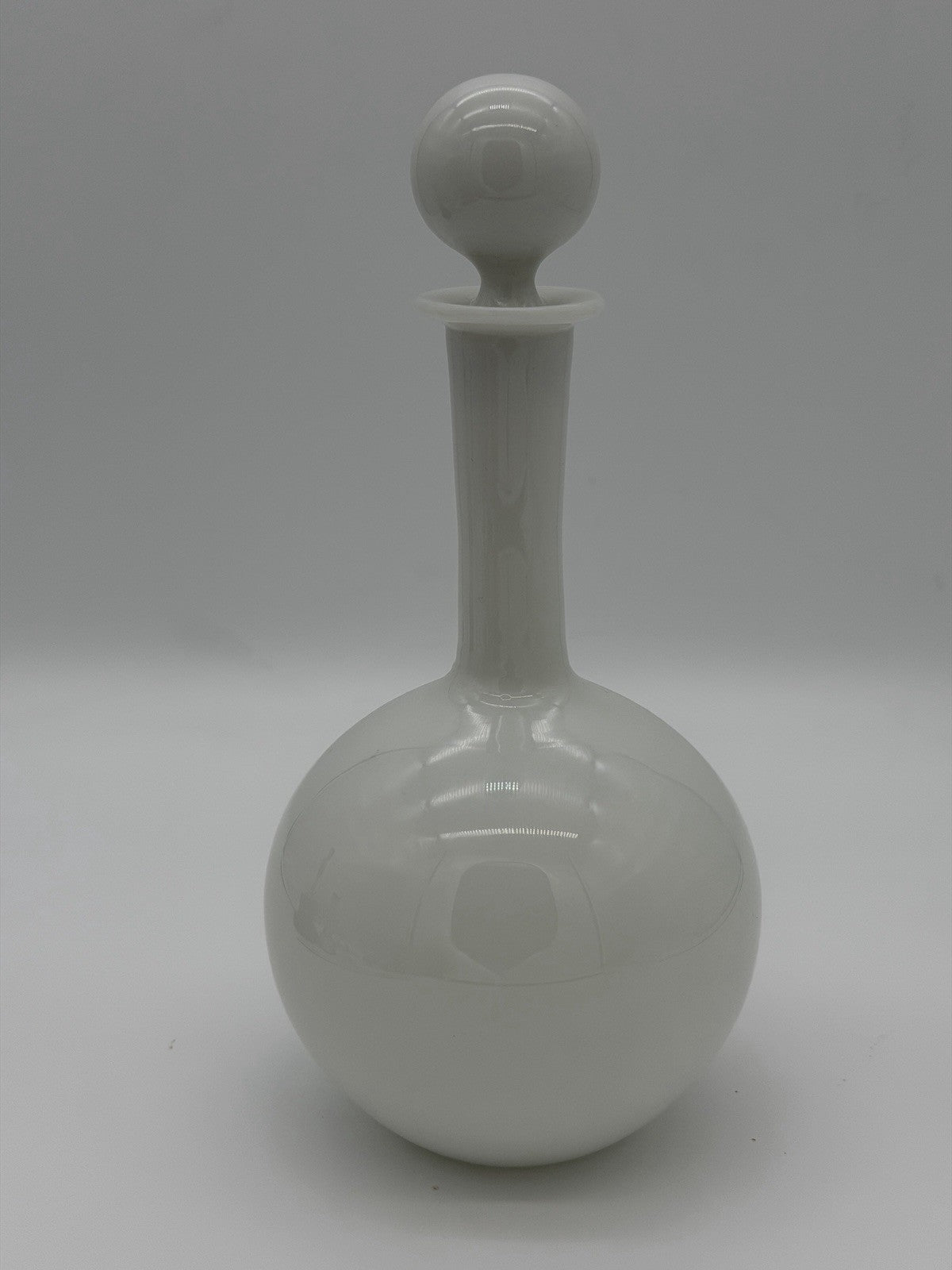 Vtg Art Glass Portieux Vallerysthal White Opaline Dresser Bottle /Stopper 11”H