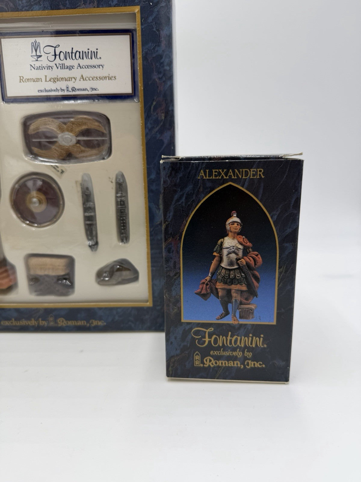 Fontanini Roman Legionary Accessories & Soldiers Marcus & Alexander Figurines
