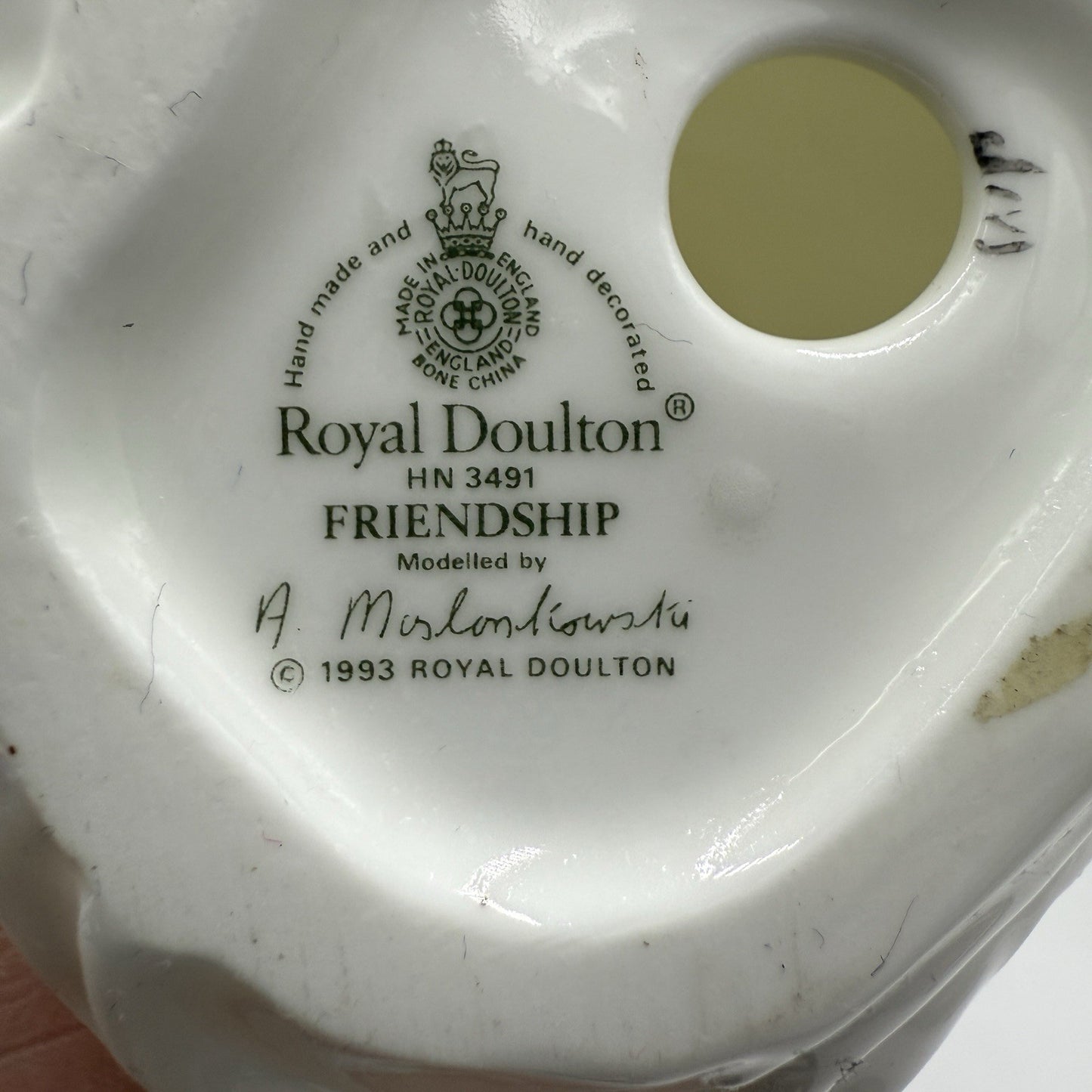 Royal Doulton Porcelain England White Ladies By A. Maslankowski Figurines Set