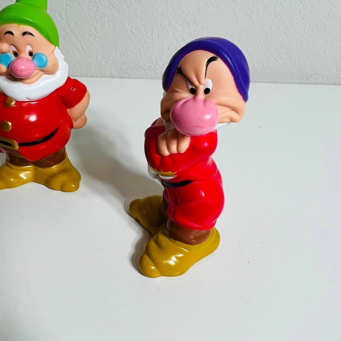 Disney Snow White Toy Figures Set Of 5 Toys Dwarfs Sleepy, Bashful, Doc, Grumpy