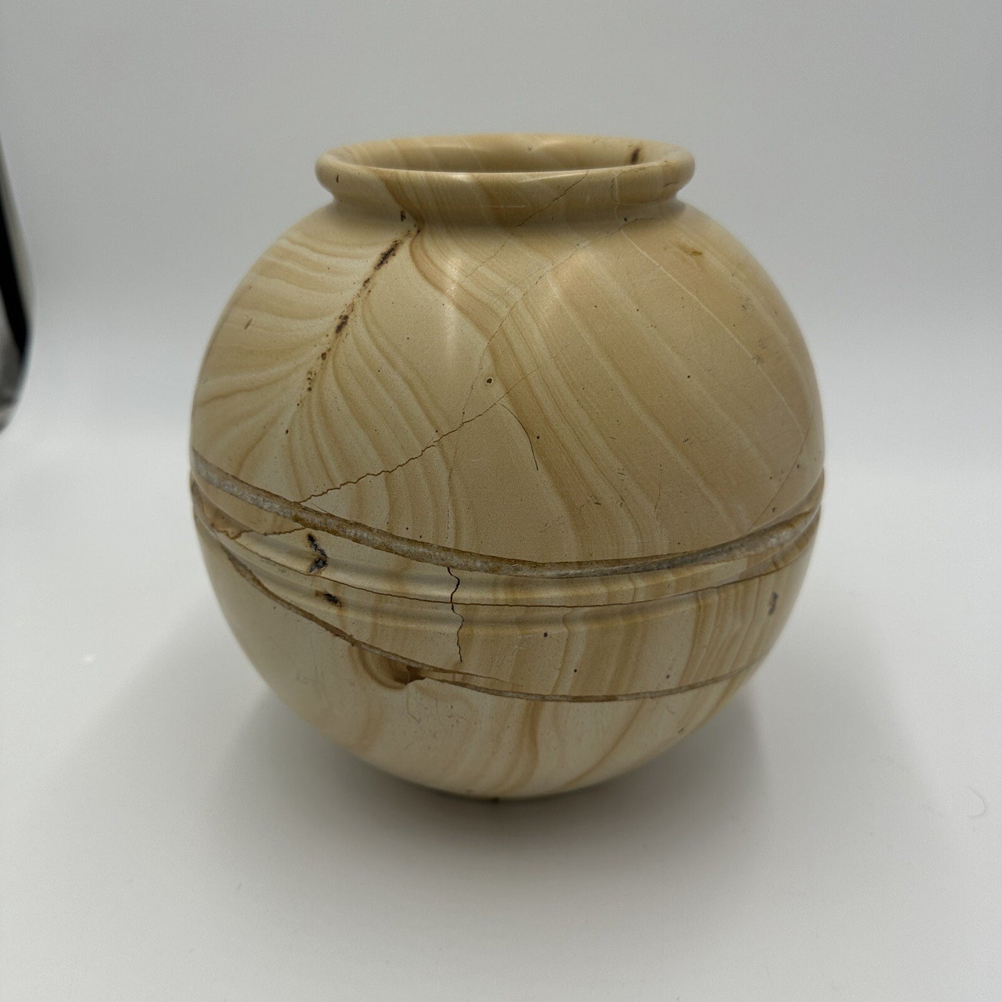 Sedlak Marble Vase Urn USA Crackled Design Stone Heavy Home Decor Interior