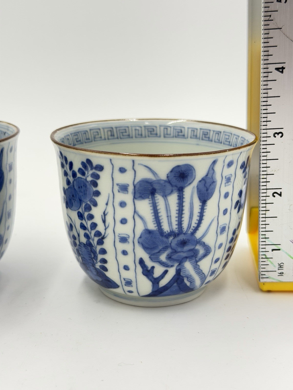 Qing Dynasty 19th  Jingdezhen folk kiln blue & white porcelain teacups